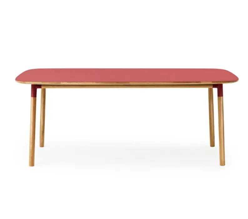 Normann Copenhagen Form tafel-200x95 cm-Rood Nieuw