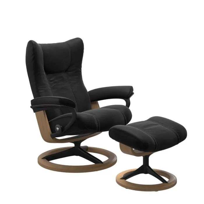 Stressless Wing M Signature zwart relaxfauteuil+hocker-Paloma Black-Eiken Voordeelprijs