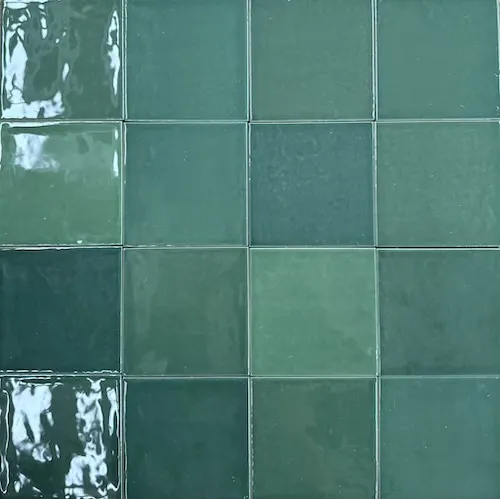 Weekendaanbieding Dublin donkergroene mix glanzende 12x12 cm wandtegel per 0,55m2