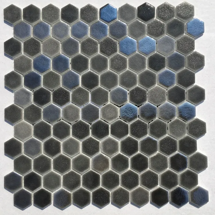 hexagon donker mix glasmozaïek 2,7 x 3 cm op matje per m2 Populair