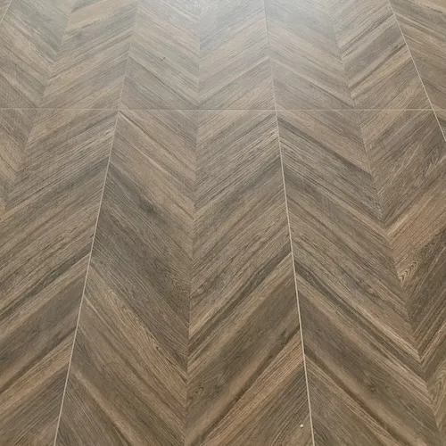 Beperkte Voorraad Houtlook chevron tegel eik 59,5 x 119,2 cm per 1,42 m2