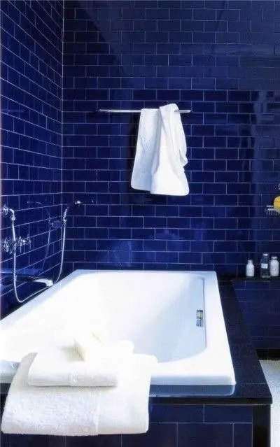 Seizoensaanbieding Liso blauw victorian blue brick glanzende wandtegel 7,5 x 15 cm per 0,5 m2