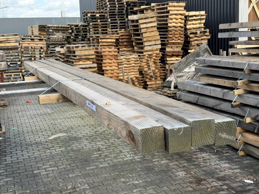 Bundel 378 - Douglas Balken 110x110x5000 mm - kavel 378 Beperkte Voorraad