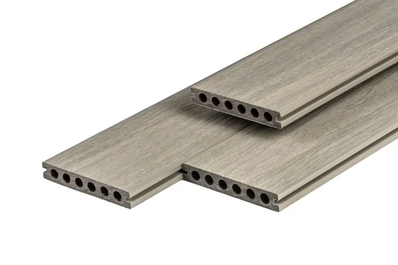 Direct Beschikbaar PuraShield Semi-Massief Composiet Vlonderplank Light Grey 23x138mm - Pura Shield Vlonderplank 23x140mm Light Grey Semi-Massief