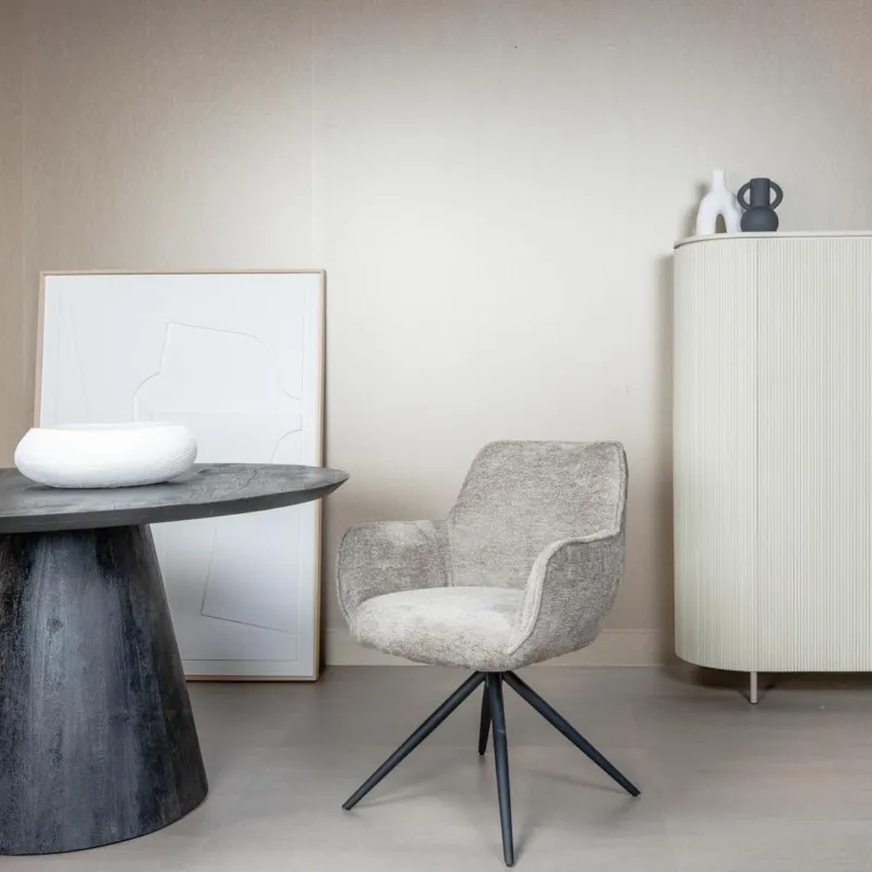 Fondo Armstoel - fabric Mona 120 Taupe (draaibaar) Laatste Versie