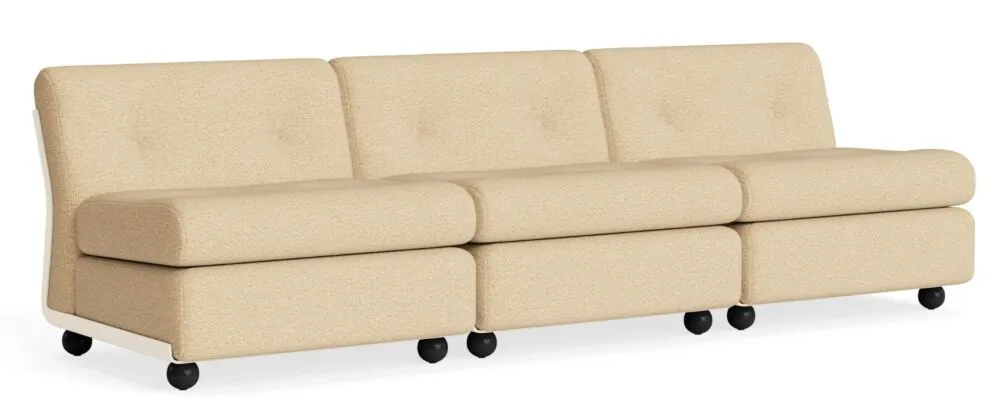 Beperkt Aanbod HAY Amanta 3-zits bank - Cream Beige onderstel-Vanir - 413