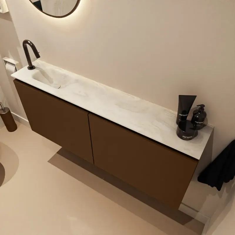 Op = Op Mondiaz Ture DLux toiletmeubel 120cm rust met wastafel ostra links met kraangat