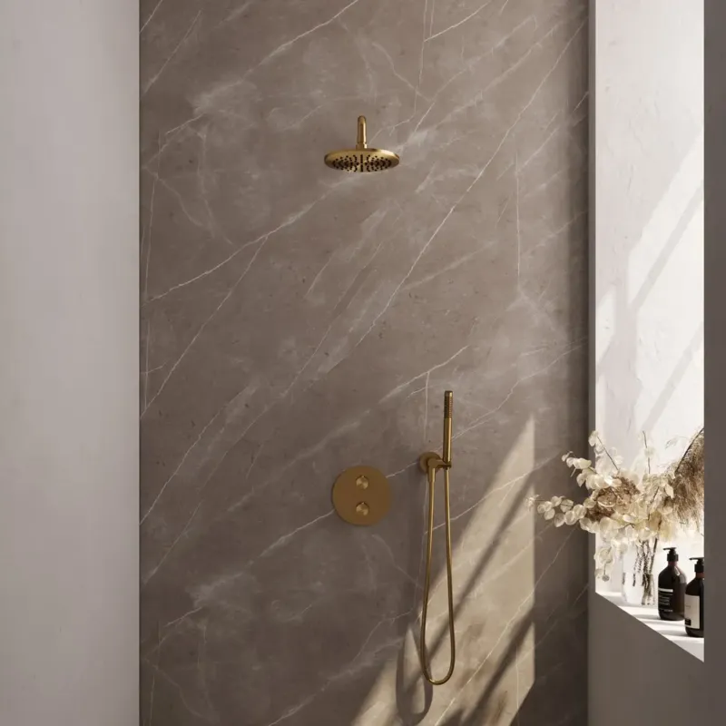 Brauer Gold Edition thermostatische inbouw regendouche met staafhanddouche, gebogen muurarm en hoofddouche 20cm set 75 messing geborsteld PVD Tijdelijk Beschikbaar