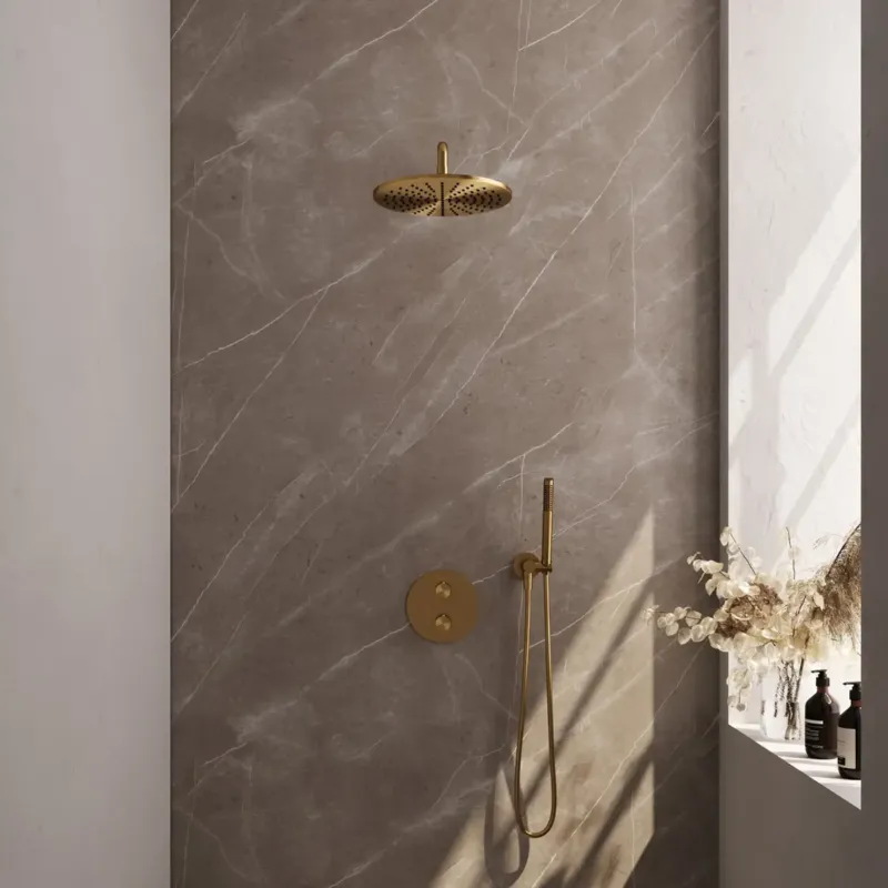 Hete Deal Brauer Gold Carving thermostatische inbouw regendouche met staafhanddouche, gebogen muurarm en hoofddouche 30cm set 76 messing geborsteld PVD