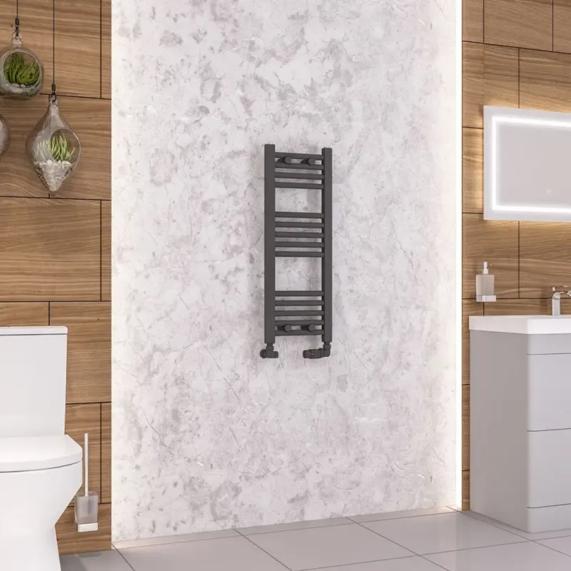 Aanbieding Eastbrook Wendover handdoekradiator 30x80cm 267W antraciet mat