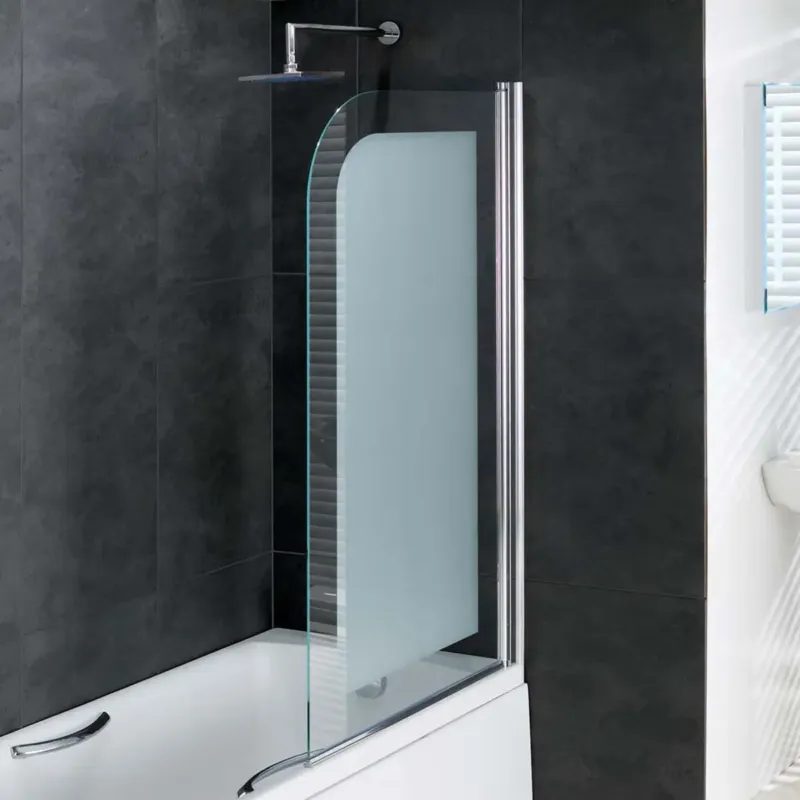 Direct Beschikbaar Eastbrook Volente frosted badwand 85x150cm met 6mm veiligheidsglas chroom