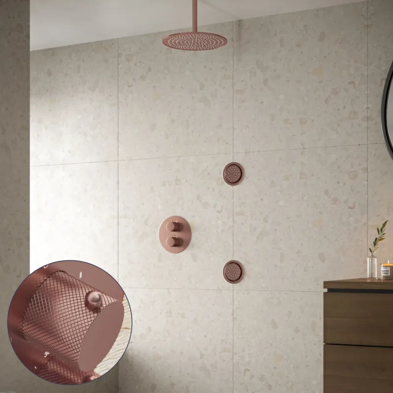 Aanbieding Saniclear Copper Curved inbouw regendouche 20cm met ronde massagejets en plafondarm geborsteld koper