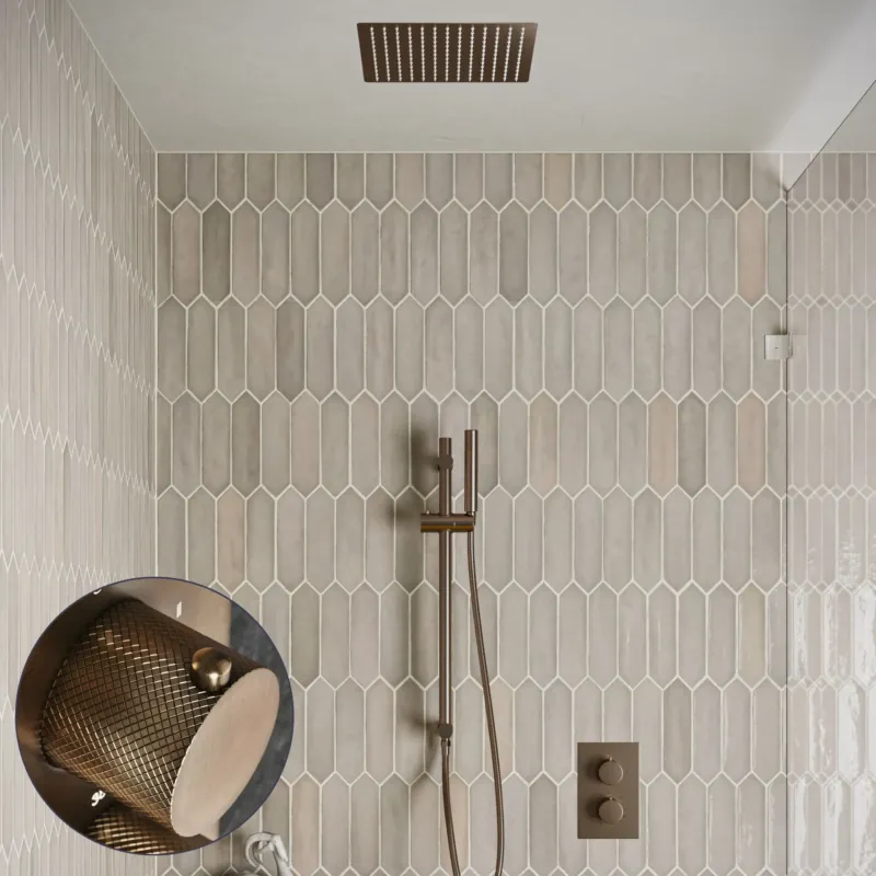 Rechtstreeks Van De Fabrikant Saniclear Cube Curved inbouw regendouche met inbouw douchekop 30x30cm, glijstang en staafhanddouche verouderd messing