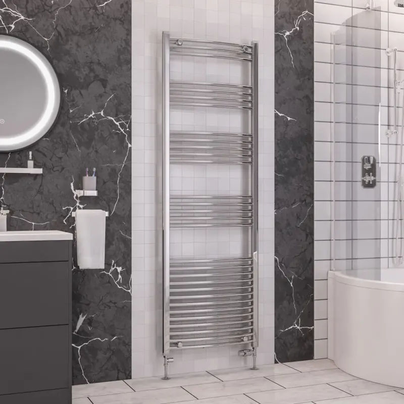 Betaalbaar Eastbrook Wendover gebogen handdoekradiator 60x180cm 624W chroom