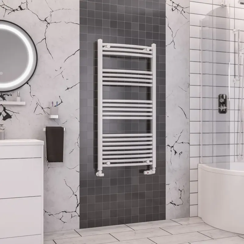 Flitsaanbieding Eastbrook Wendover gebogen handdoekradiator 60x120cm 527W wit glans
