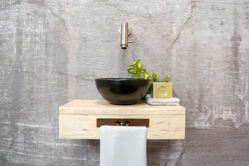 Veilige Betaling Saniclear Seba fonteinset met eiken plank, zwarte waskom en RVS kraan voor in het toilet